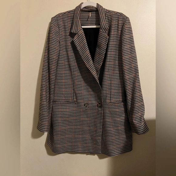 Free People Uptown Girl Houndstooth Blazer, size large - Picture 4 of 6